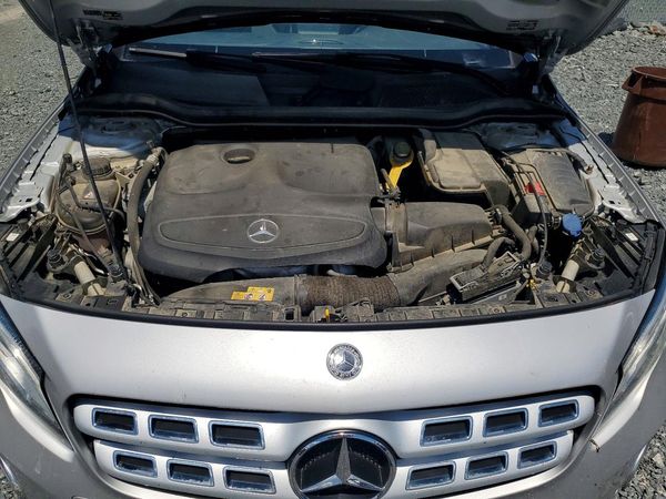 2018 MERCEDES-BENZ GLA GLA250-4M