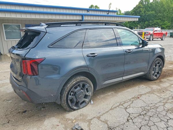 2024 KIA SORENTO