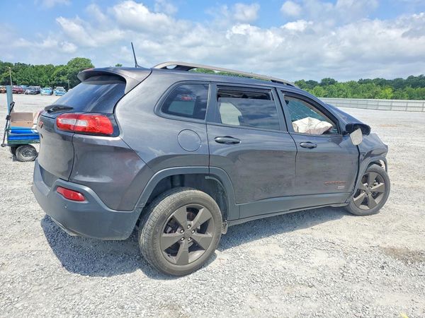 2017 JEEP CHEROKEE LATITUDE FWD