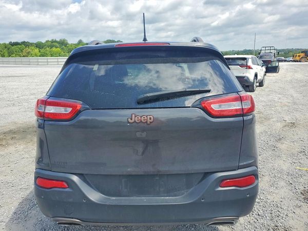 2017 JEEP CHEROKEE LATITUDE FWD