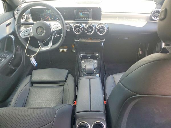 2022 MERCEDES-BENZ A A220