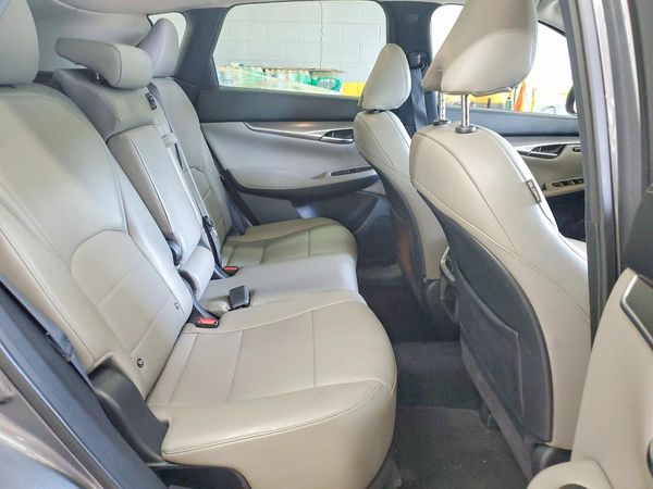 2023 INFINITI QX50 Luxe