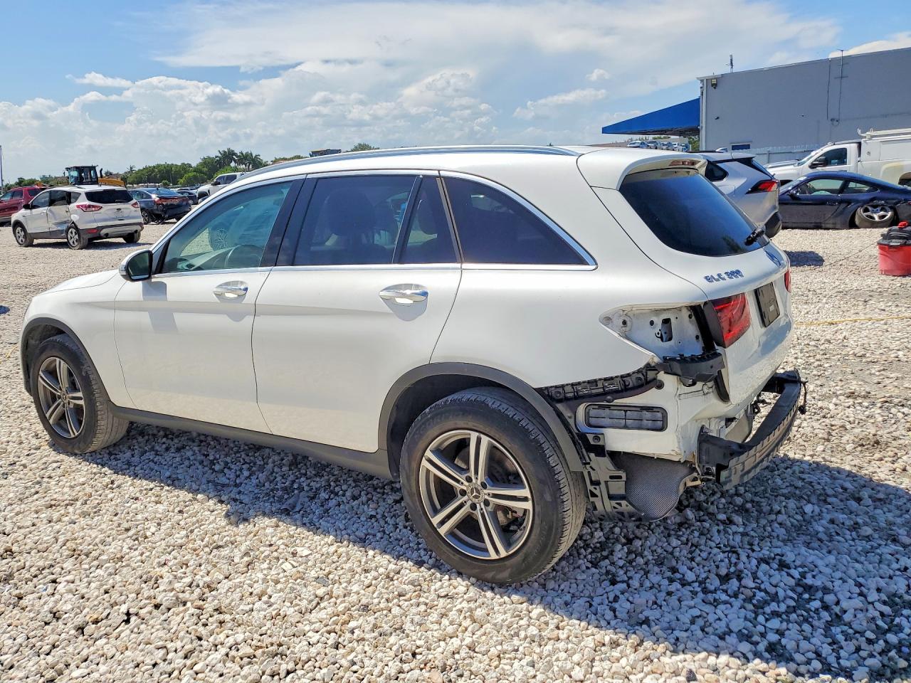 2021 MERCEDES-BENZ GLC GLC300