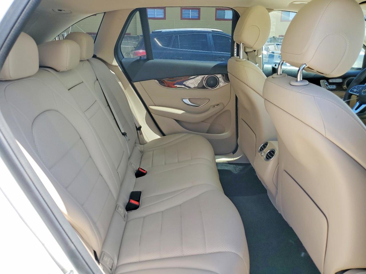 2021 MERCEDES-BENZ GLC GLC300