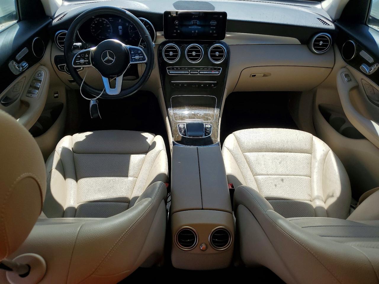 2021 MERCEDES-BENZ GLC GLC300