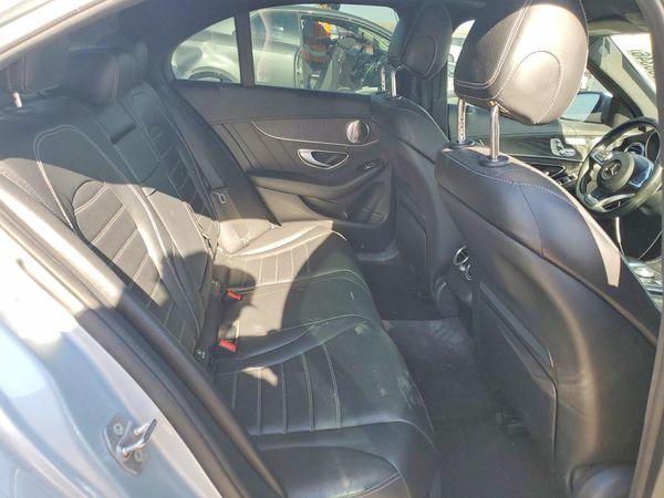2016 MERCEDES-BENZ C C300