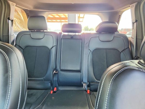 2025 JEEP GRAND CHEROKEE Laredo, Altitude