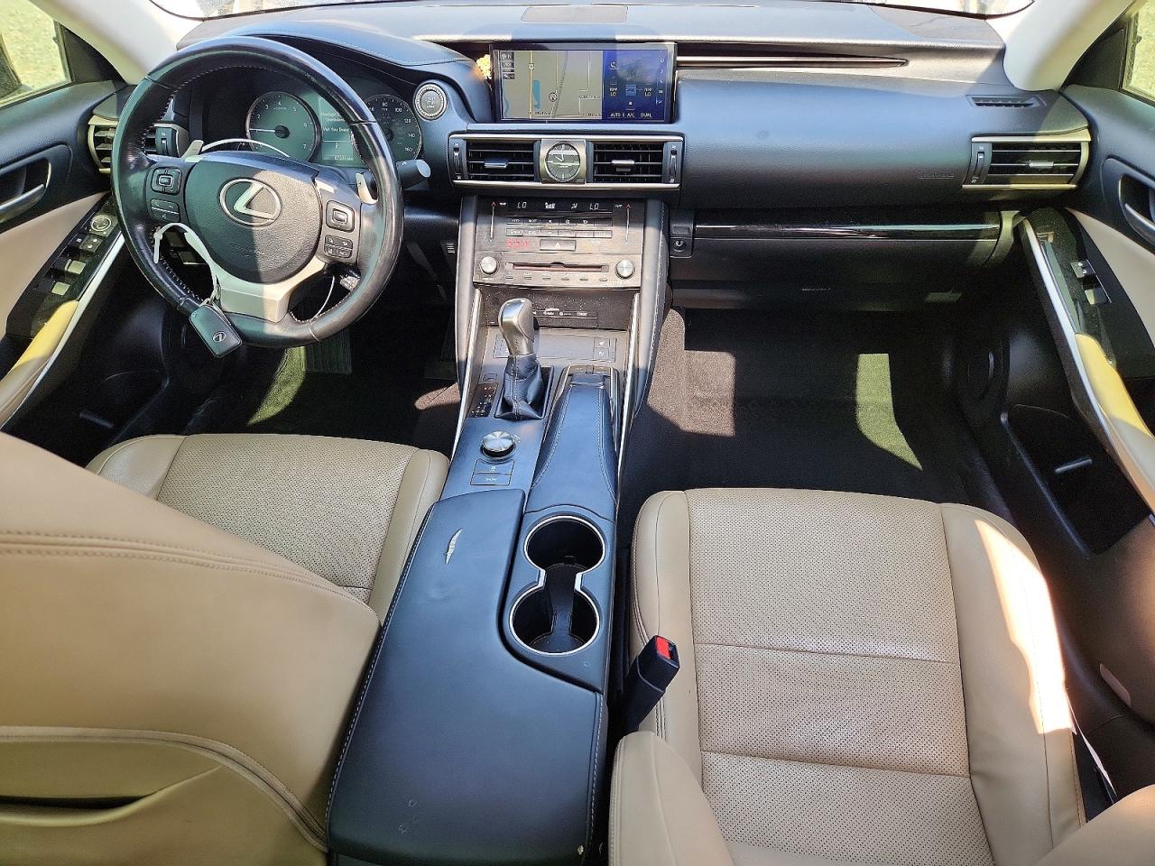 2017 LEXUS IS 300