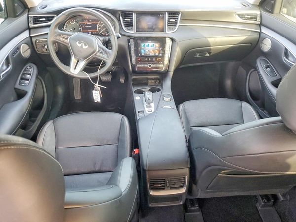 2024 INFINITI QX50 Luxe