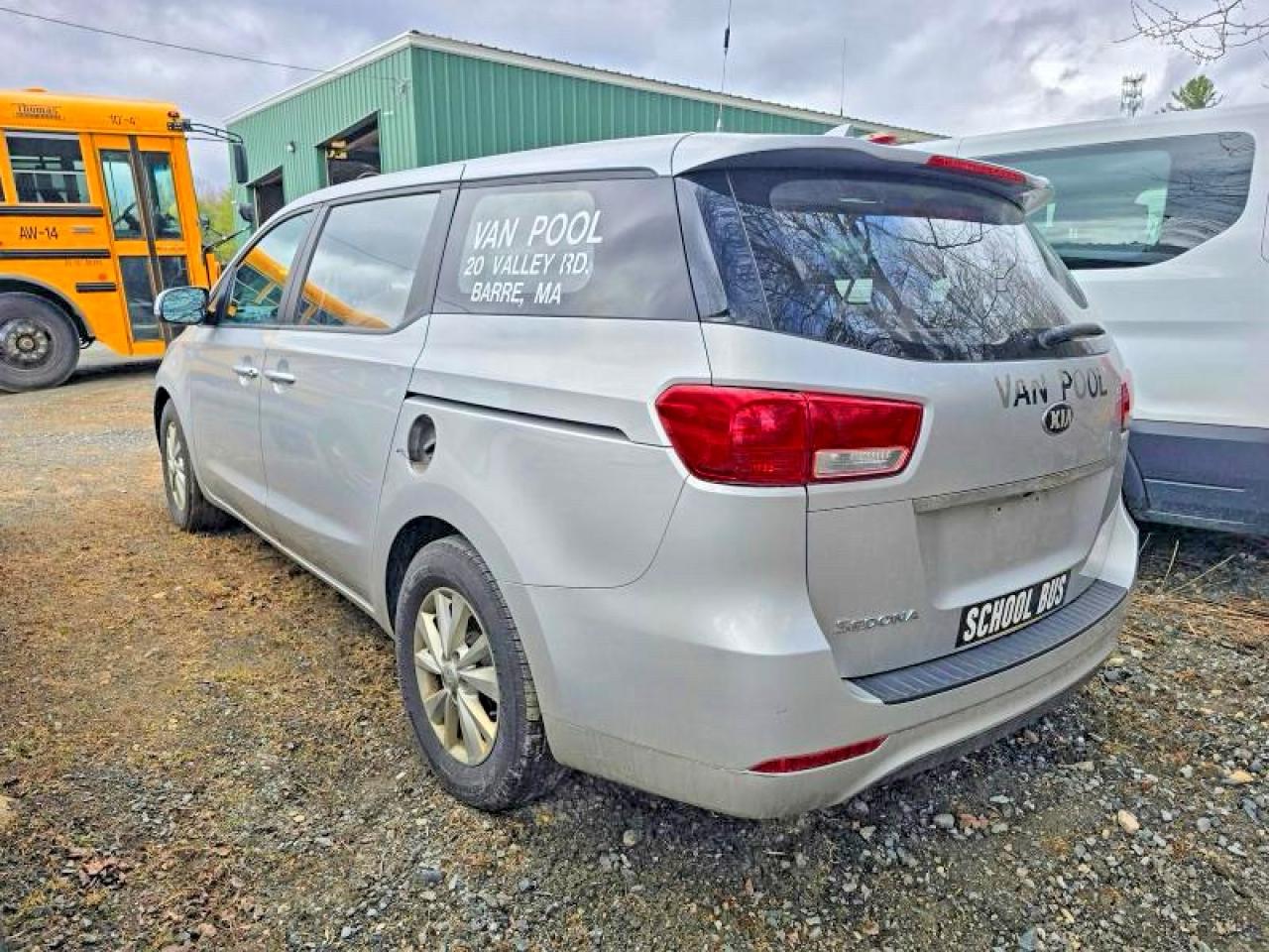 2018 KIA SEDONA L