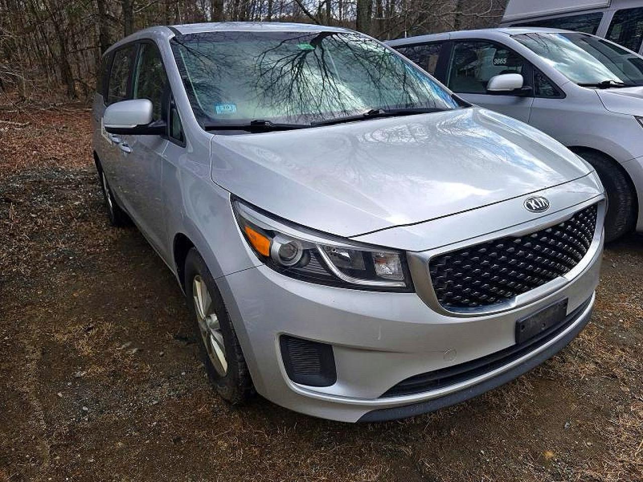 2018 KIA SEDONA L