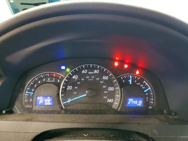 2012 TOYOTA CAMRY