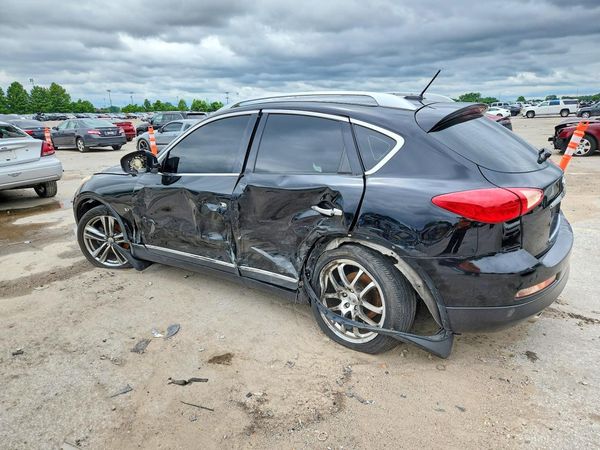 2015 INFINITI QX50