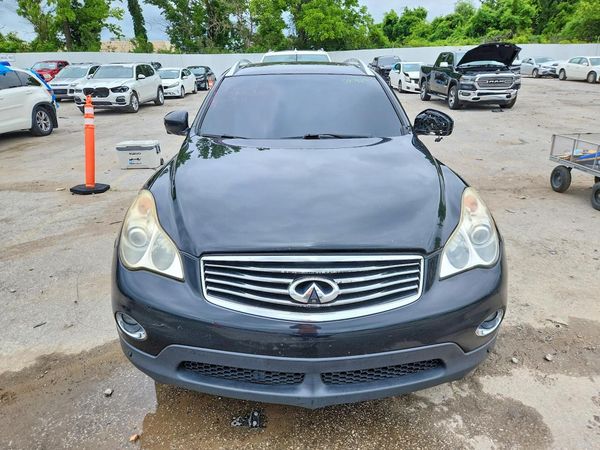 2015 INFINITI QX50
