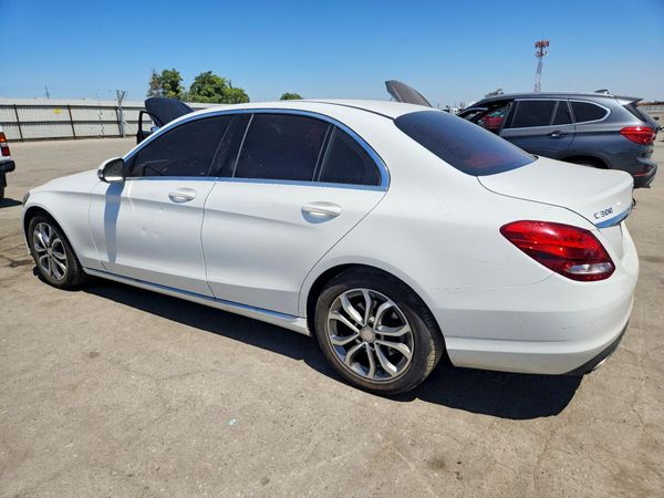 2016 MERCEDES-BENZ C C300