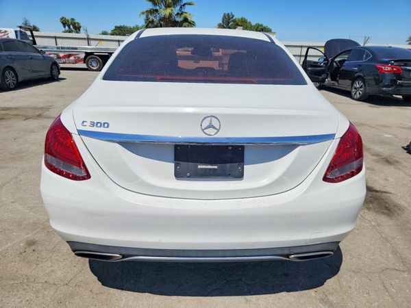 2016 MERCEDES-BENZ C C300