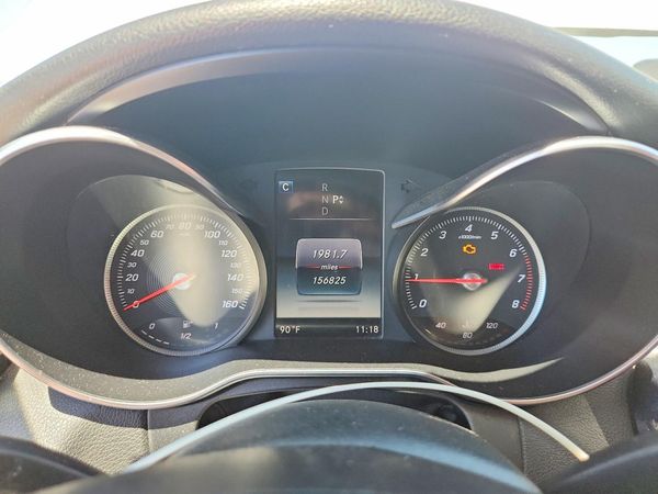 2016 MERCEDES-BENZ C C300