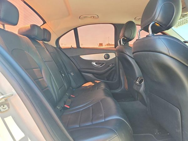 2016 MERCEDES-BENZ C C300