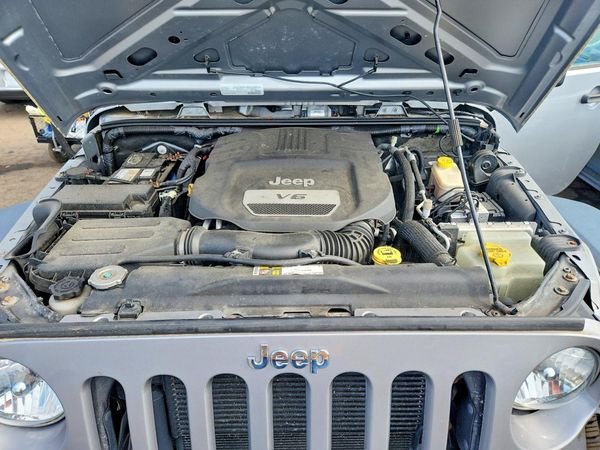 2016 JEEP WRANGLER UNLIMITED SPORT 4X4
