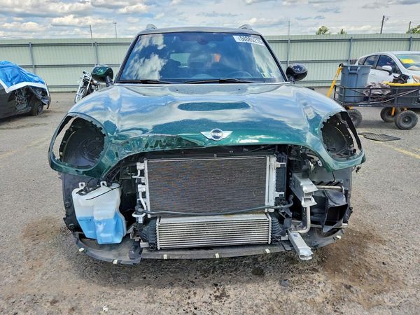 2018 MINI COOPER