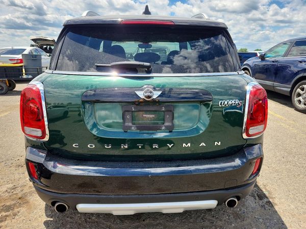 2018 MINI COOPER