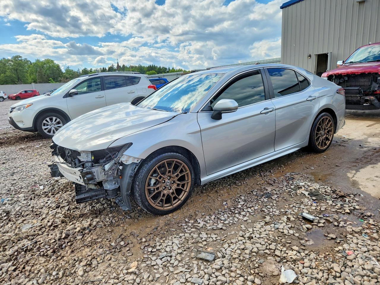 2023 TOYOTA CAMRY