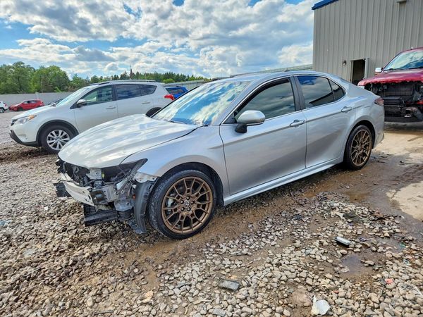 2023 TOYOTA CAMRY
