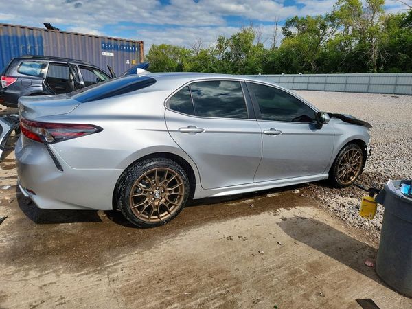 2023 TOYOTA CAMRY
