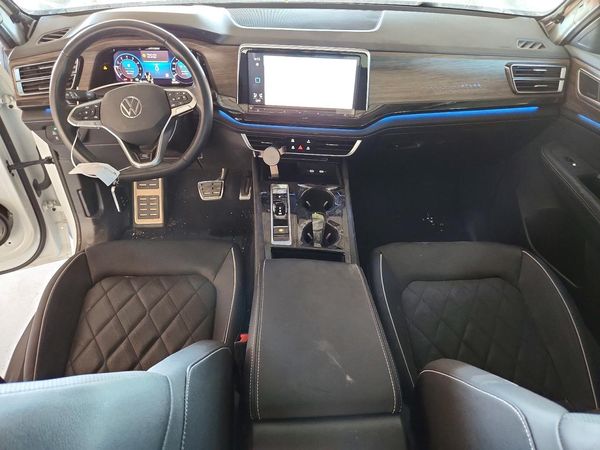 2025 VOLKSWAGEN ATLAS