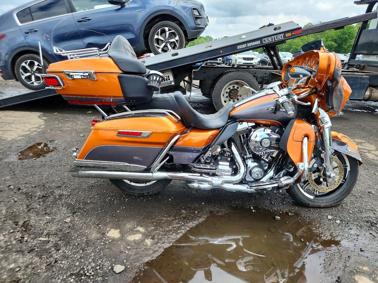 2016 HARLEY-DAVIDSON FL