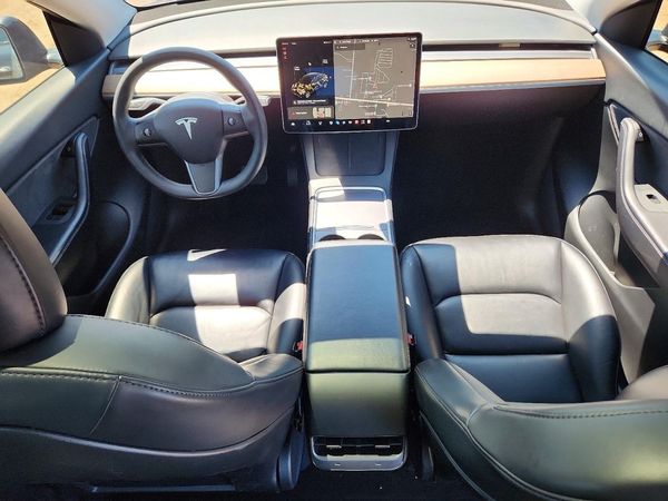 2021 TESLA MODEL Y