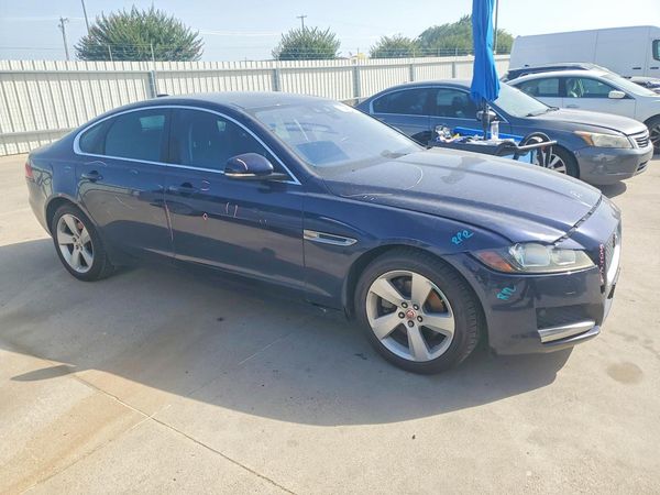 2017 JAGUAR XF