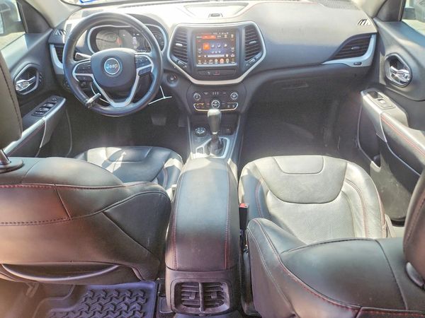 2018 JEEP CHEROKEE TRAILHAWK 4X4