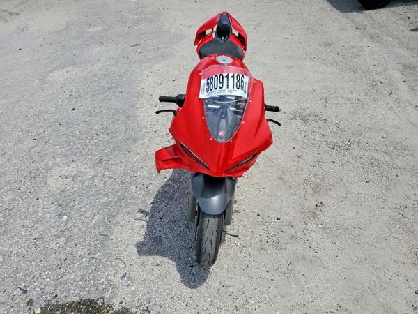 2025 DUCATI PANIGALE