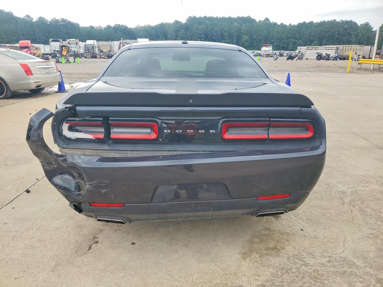 2019 DODGE CHALLENGER SXT