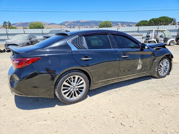 2018 INFINITI Q50