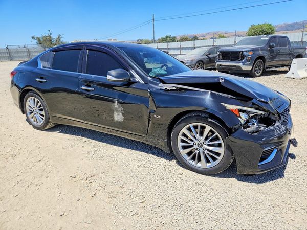 2018 INFINITI Q50