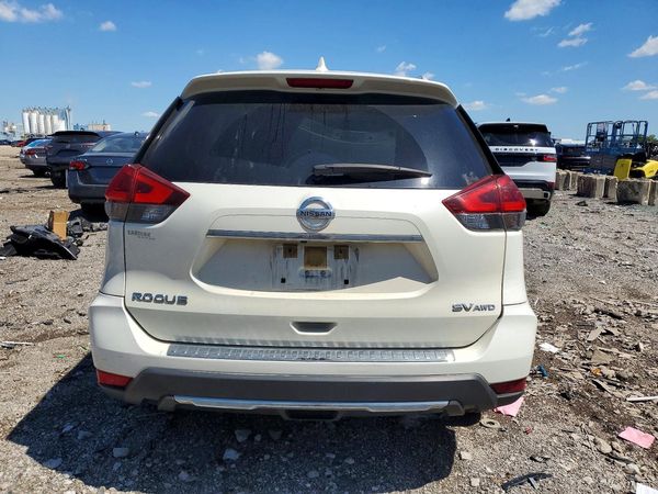 2018 NISSAN ROGUE