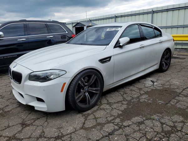 2013 BMW M5