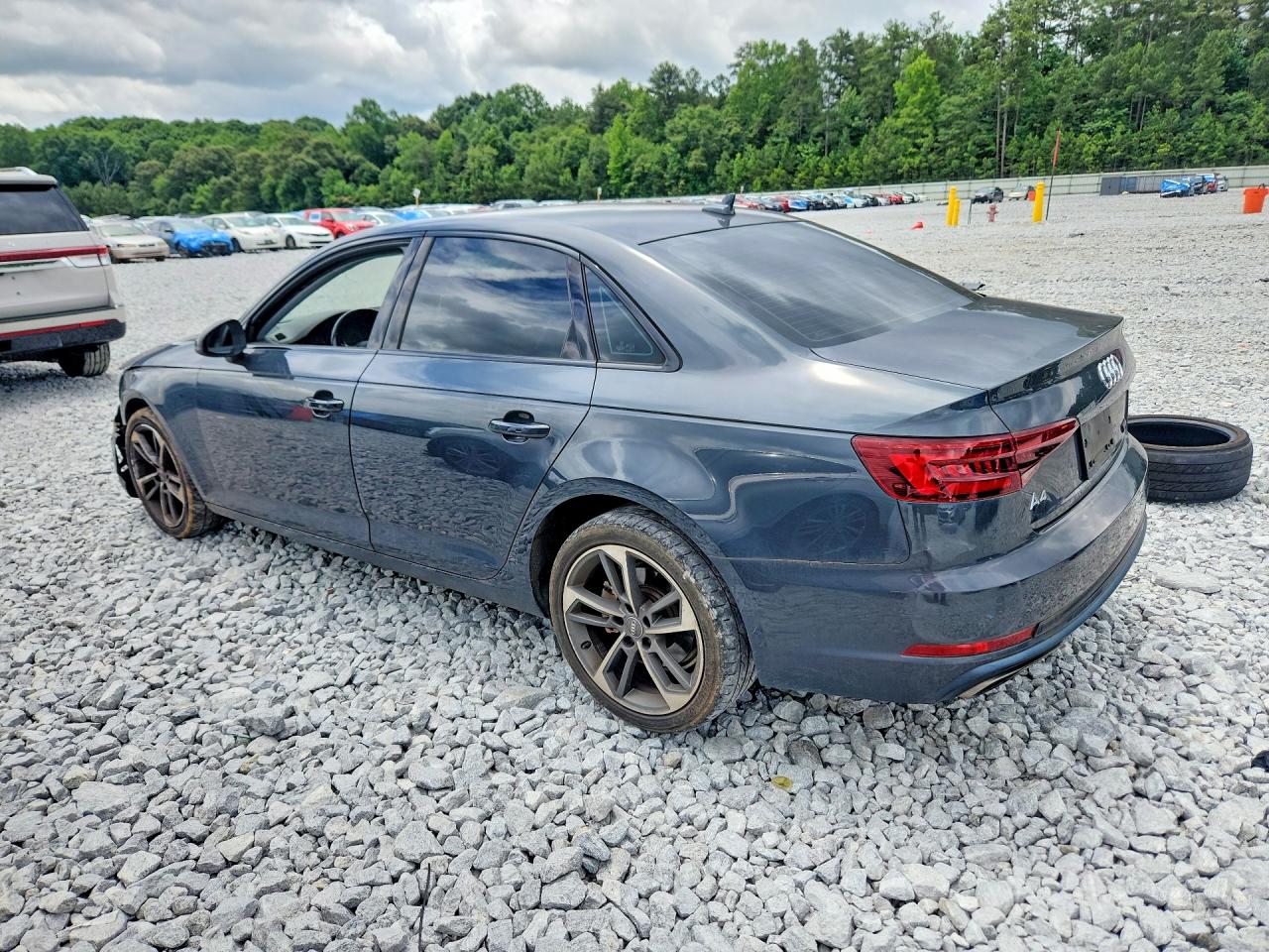 2019 AUDI A4 Premium, Titanium