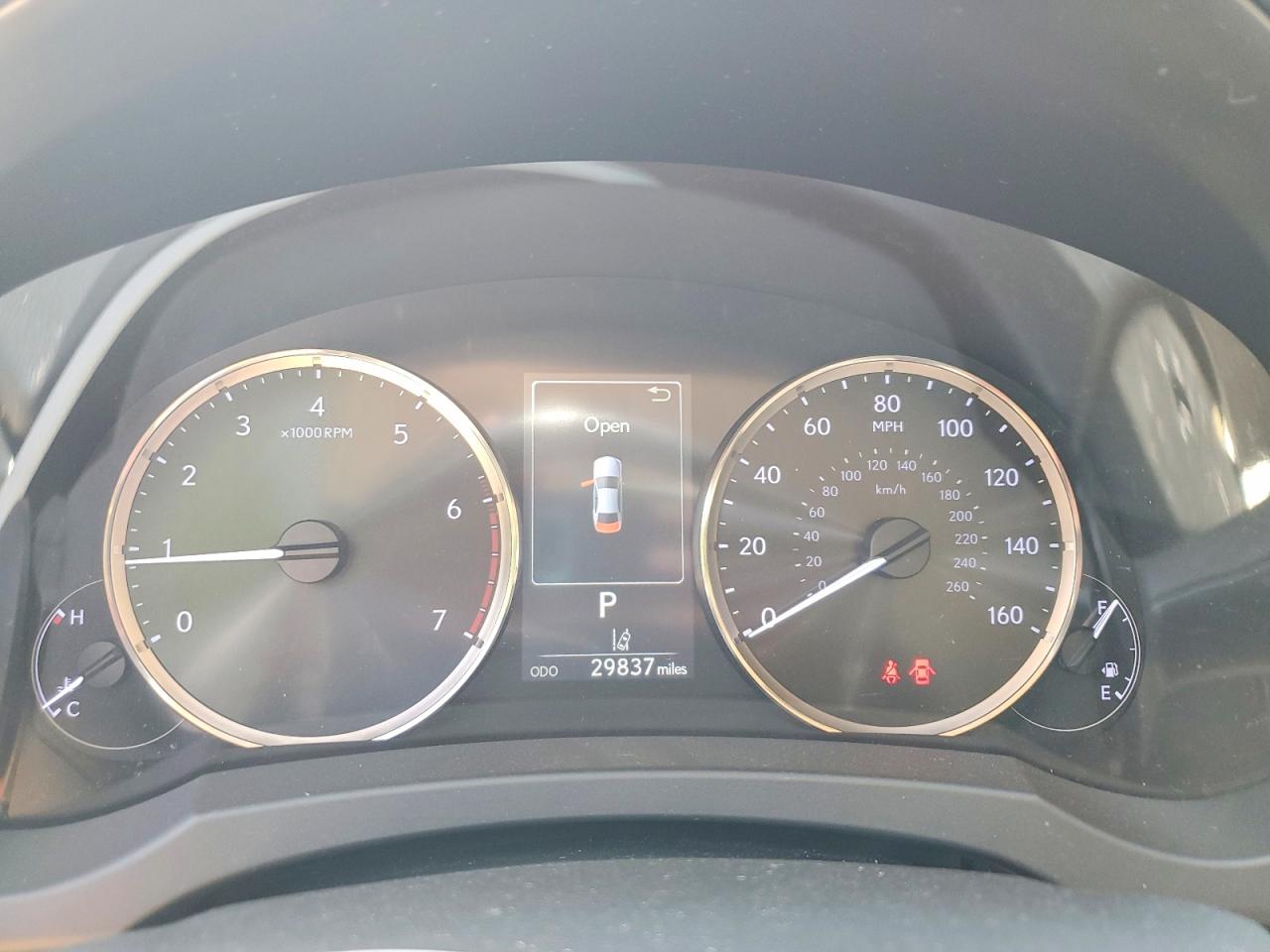 2018 LEXUS IS 300