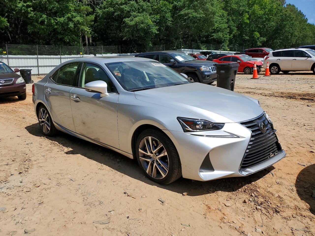 2018 LEXUS IS 300