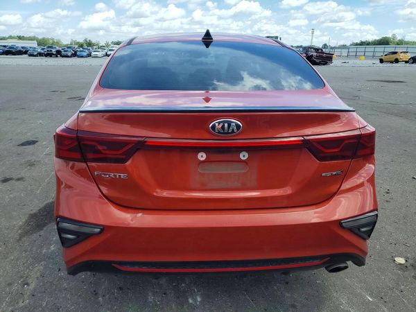 2021 KIA FORTE GT Line
