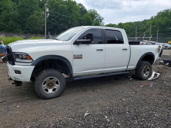 2016 RAM 2500 SLT