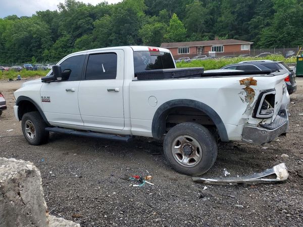 2016 RAM 2500 SLT