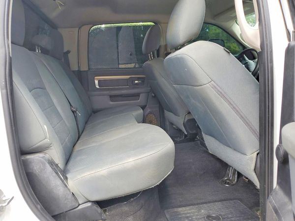 2016 RAM 2500 SLT