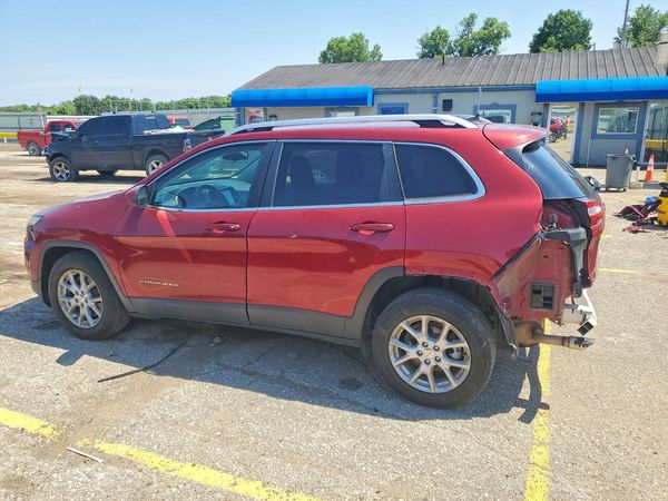 2016 JEEP CHEROKEE LATITUDE FWD