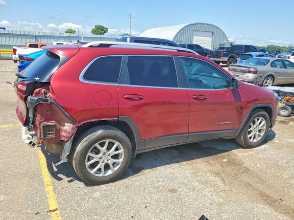 2016 JEEP CHEROKEE LATITUDE FWD