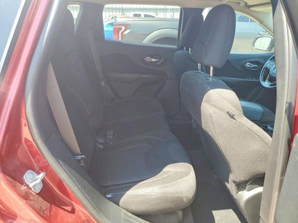2016 JEEP CHEROKEE LATITUDE FWD