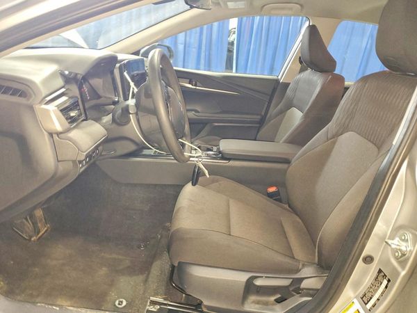 2025 TOYOTA CAMRY — DENT